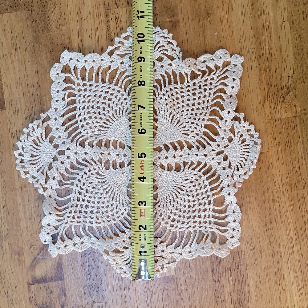 Set of 5 Hand Crocheted Doilies - Picture 7 of 7